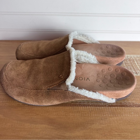 vionic sharon mule